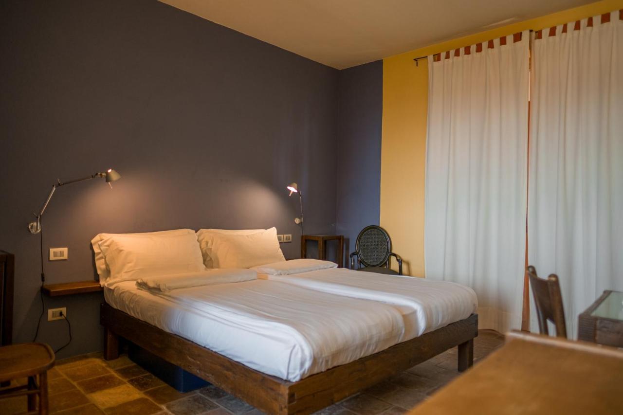 Albergo Real Castello Verduno Екстер'єр фото